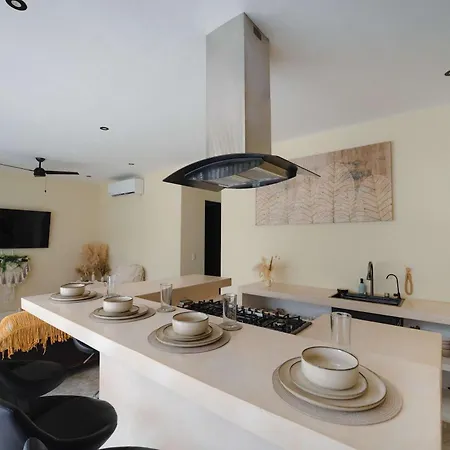 Villa Modern Luxury With Large Pool - Bbq Grill