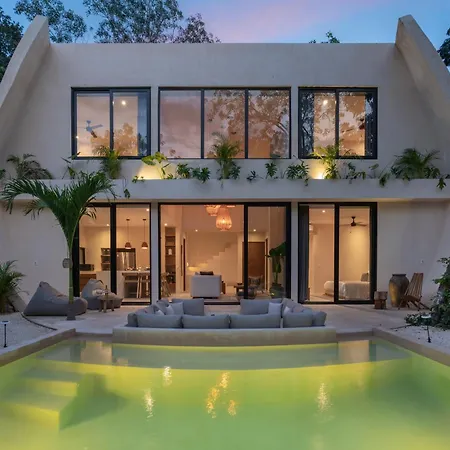 Casa Izar Cozy Villa-heated Pool-firepit-jacuzzi Villa