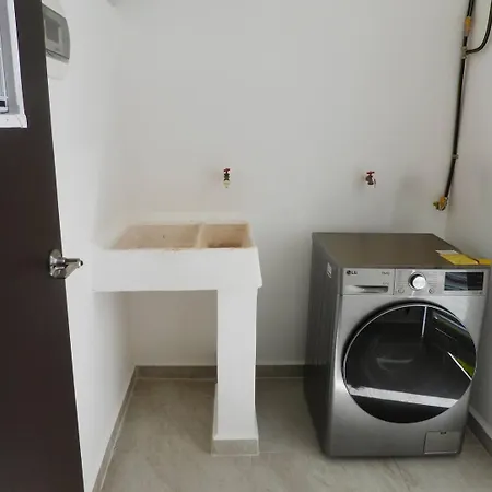 New! Jungle Chic Retreat In Aldea Apartment *