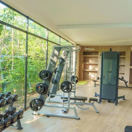 New 2bdr Unit Step Away From Caribbean Beaches