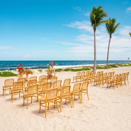 Resort Hilton Riviera Maya 5*