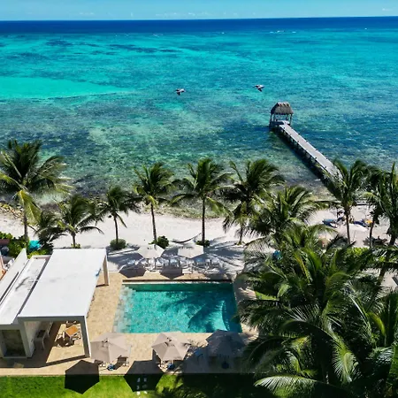 Aparthotel Eeb Ti Kaan - Luxury Oceanfront Residences