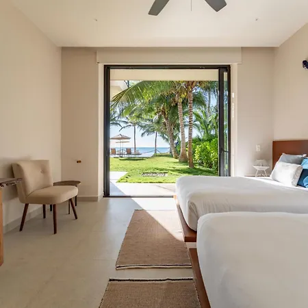 Aparthotel Eeb Ti Kaan - Luxury Oceanfront Residences