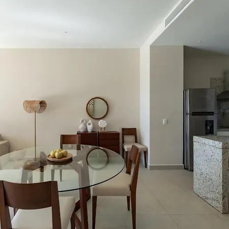 Eeb Ti Kaan - Luxury Oceanfront Residences 4* Tulum