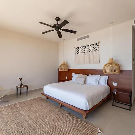 Eeb Ti Kaan - Luxury Oceanfront Residences Aparthotel