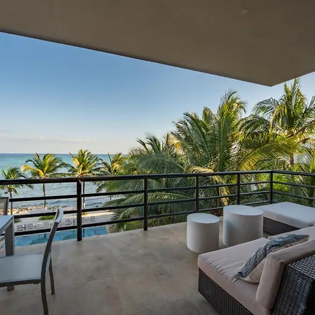 Eeb Ti Kaan - Luxury Oceanfront Residences 4*