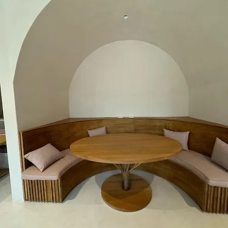 Luxury 3 Bedroom With Private Pool Aflora