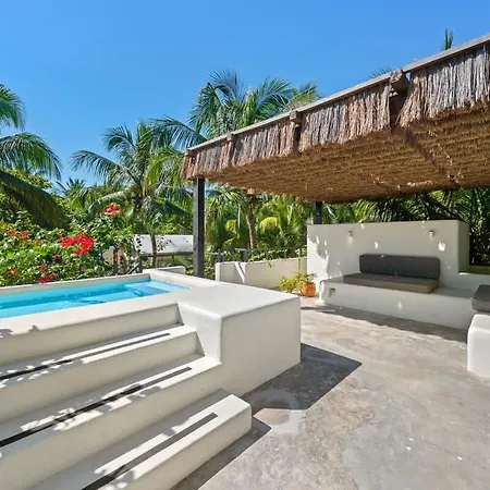 Villa Chiringuito