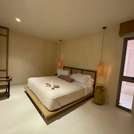 Luxury 3 Bedroom With Private Pool Aflora Holiday home