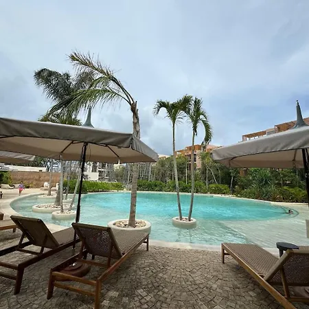Holiday home Luxury 3 Bedroom With Private Pool Aflora