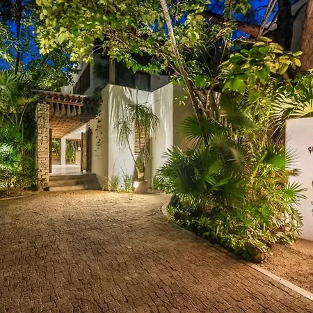 Villa Chiringuito *