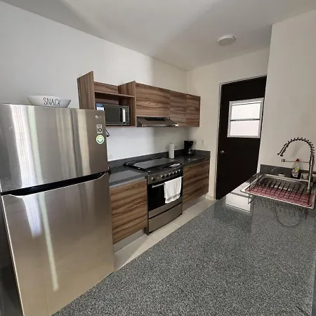 Comfortable 2br Pool & Gym Apartment *