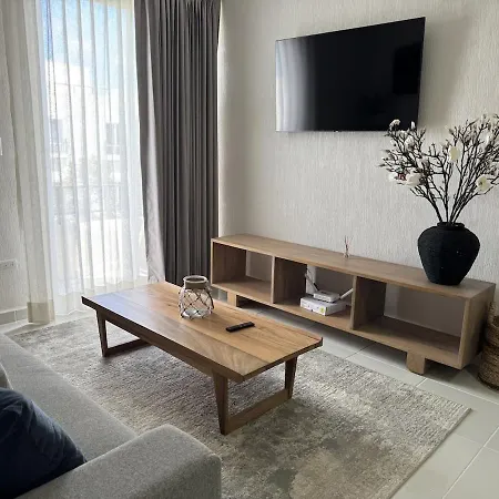 Comfortable 2br Pool & Gym