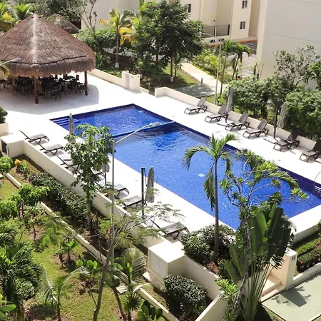 Comfortable 2br Pool & Gym * Tulum
