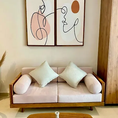 Apartment Private Jacuzzi 5 Min From The Beaches