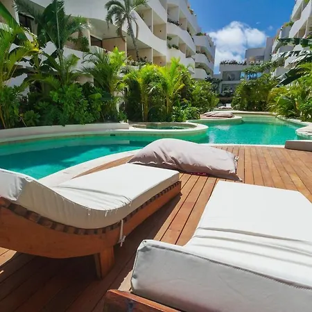 2 Bdm Each With A Private Pool, At Elements *