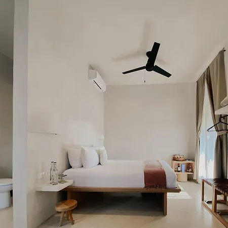 Panamera Hotel 4*