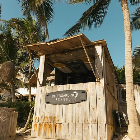Chiringuito Hotel