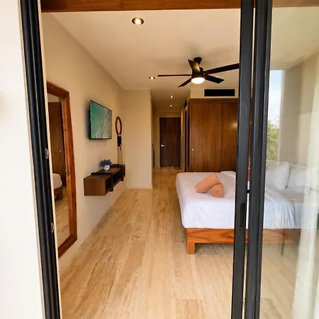 Sunset Studio Rooftop Pool Padel Tuk Apartment