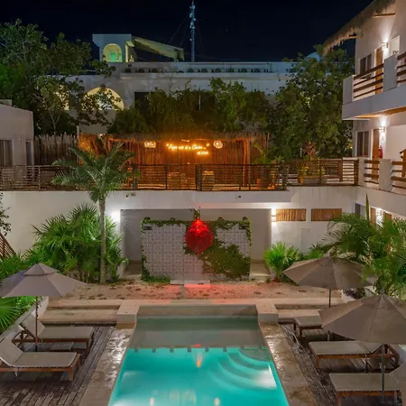 Collection O Kaab Boutique Tulum Centro, Pool And Parking Tulum