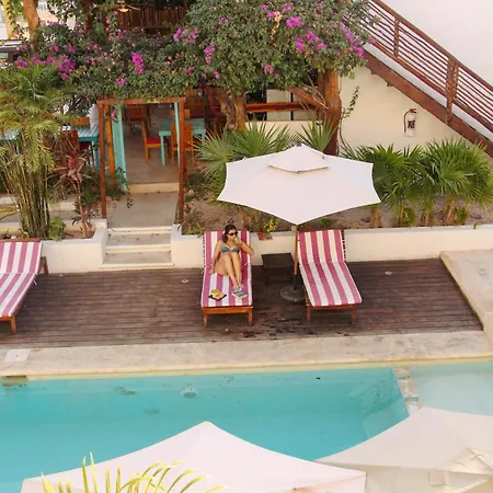 Hotel Collection O Kaab Boutique Tulum Centro, Pool And Parking