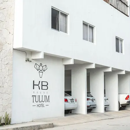 Hotel Collection O Kaab Boutique Tulum Centro, Pool And Parking 4*