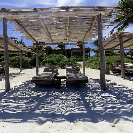 Alma Boutique Hotel 4*