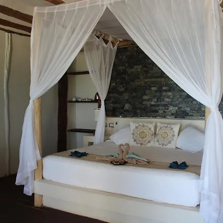 Alma Boutique Hotel