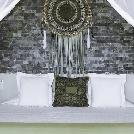 Alma Boutique 4*