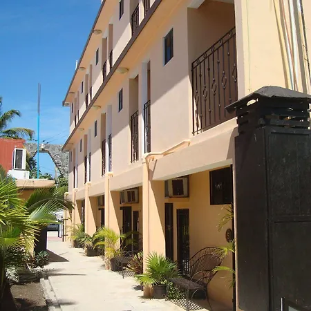 Andrea's Hotel