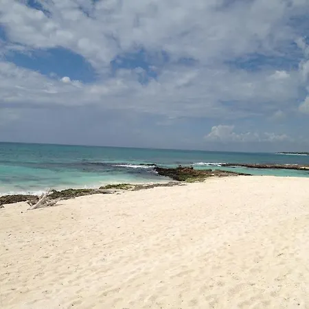 Caleta Tankah