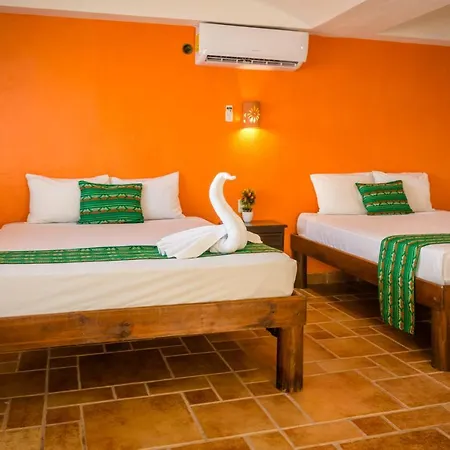 Caleta Tankah Hotel 3*