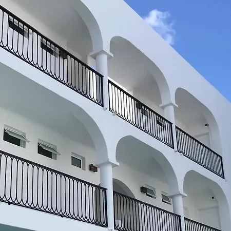 Mediterraneo Hotel 3*