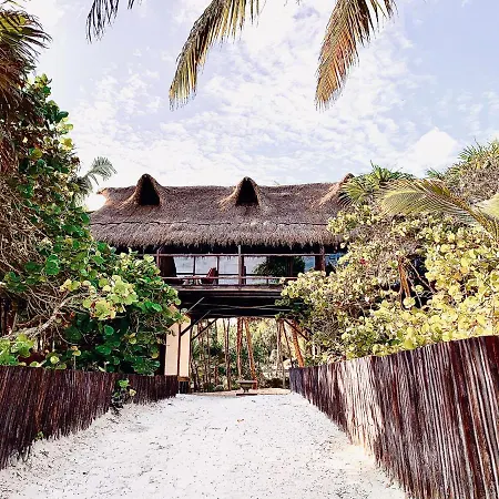 Libelula Beachfront Hotel Tulum