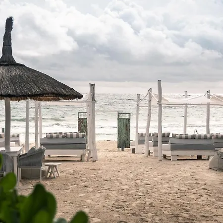Playa Mambo Eco Cabanas 4*