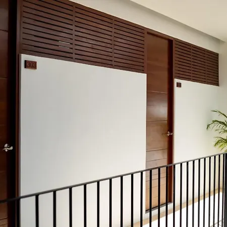 Zendero 4*
