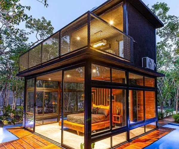 Tiny House En La Selva Con Cenote Natural Privado