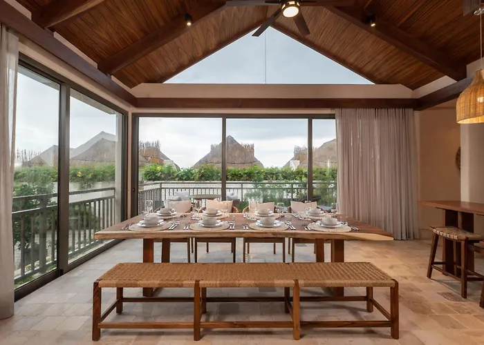 4Br Stunning Condo In Tulums Heart By Solmar Rentals