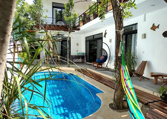 Villa Tucanes 5 Bdr 10 Ppl