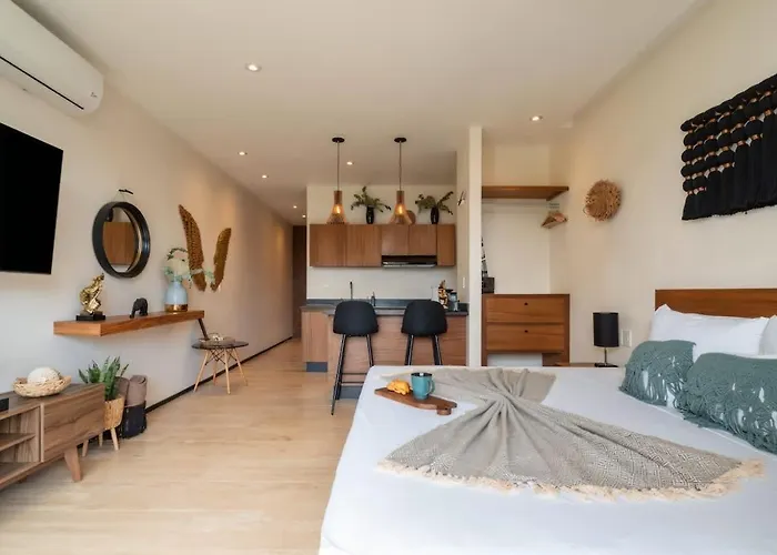 Tulum Hyde Master Suite Private Balcony Gym Sunny Pool