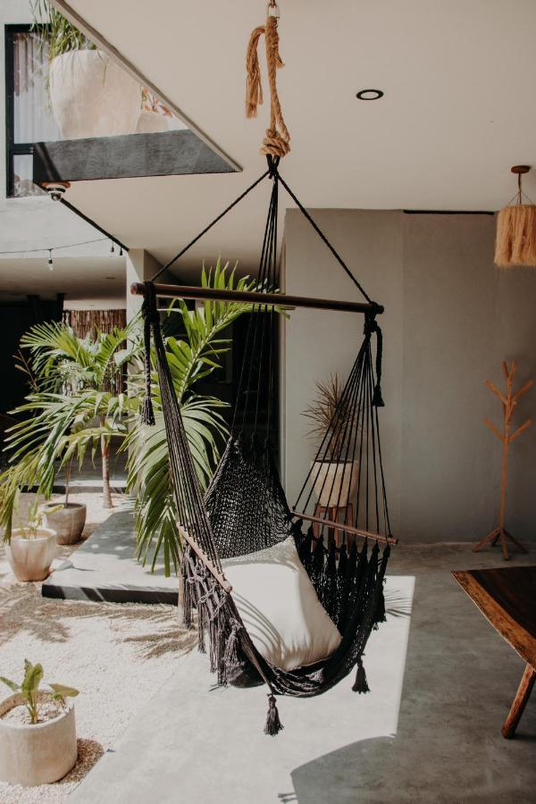 Ariche & * Tulum