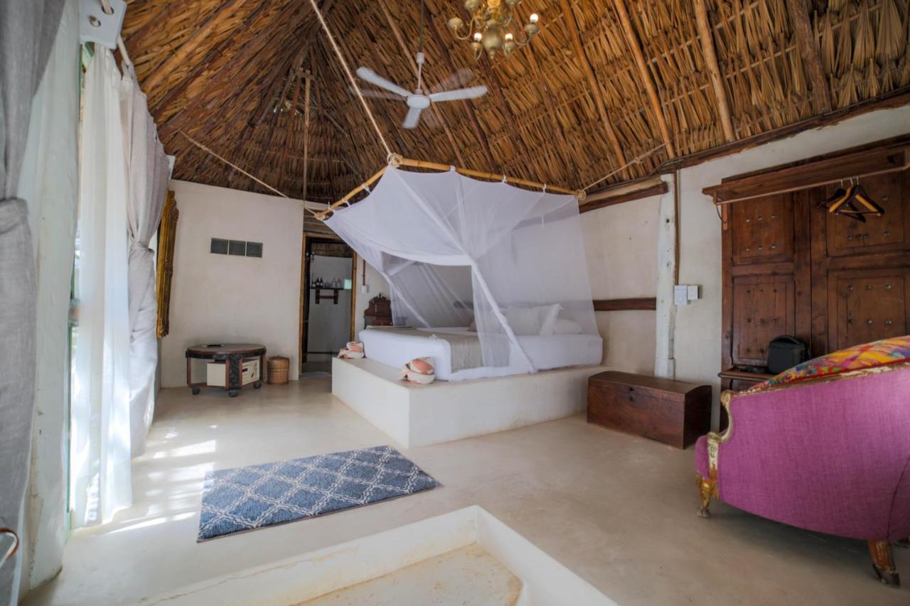 Lamar Front And Pool 3* Tulum