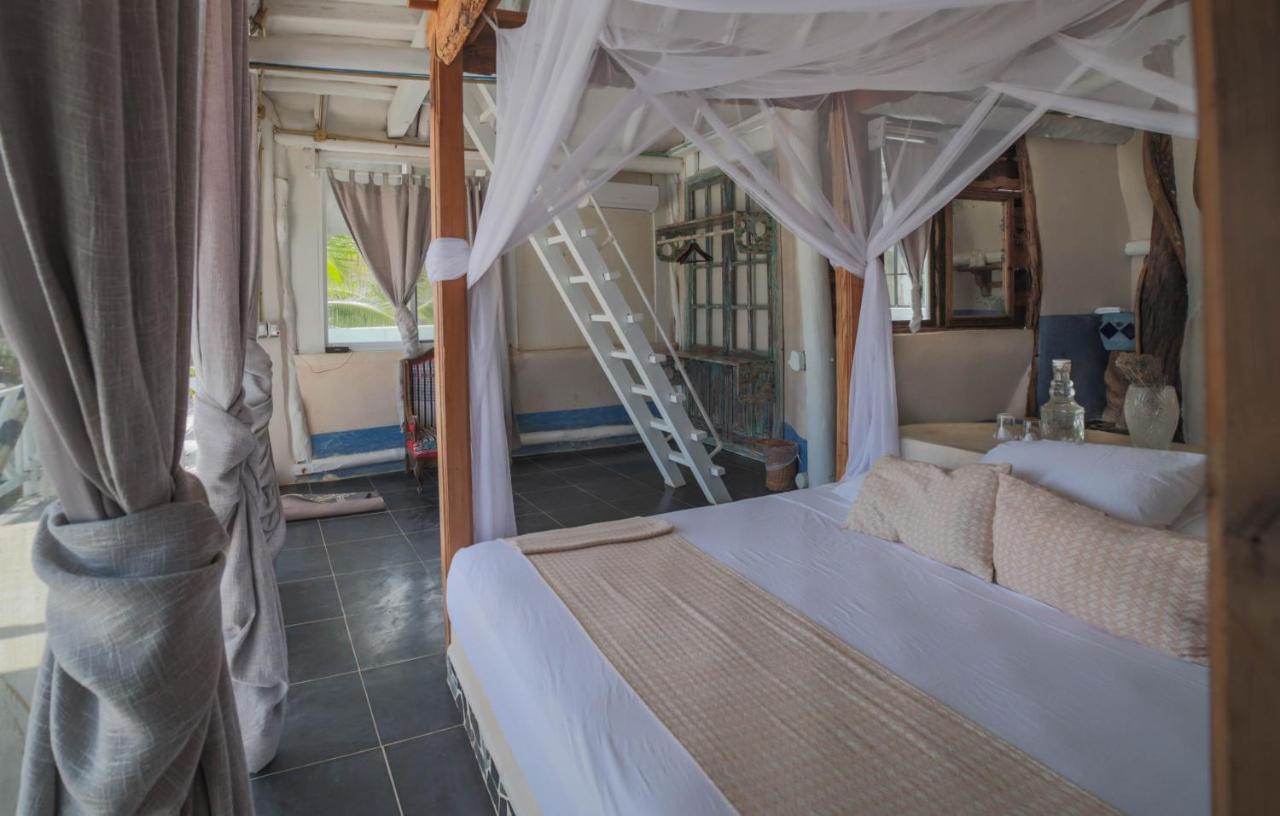 Lamar Front And Pool 3* Tulum