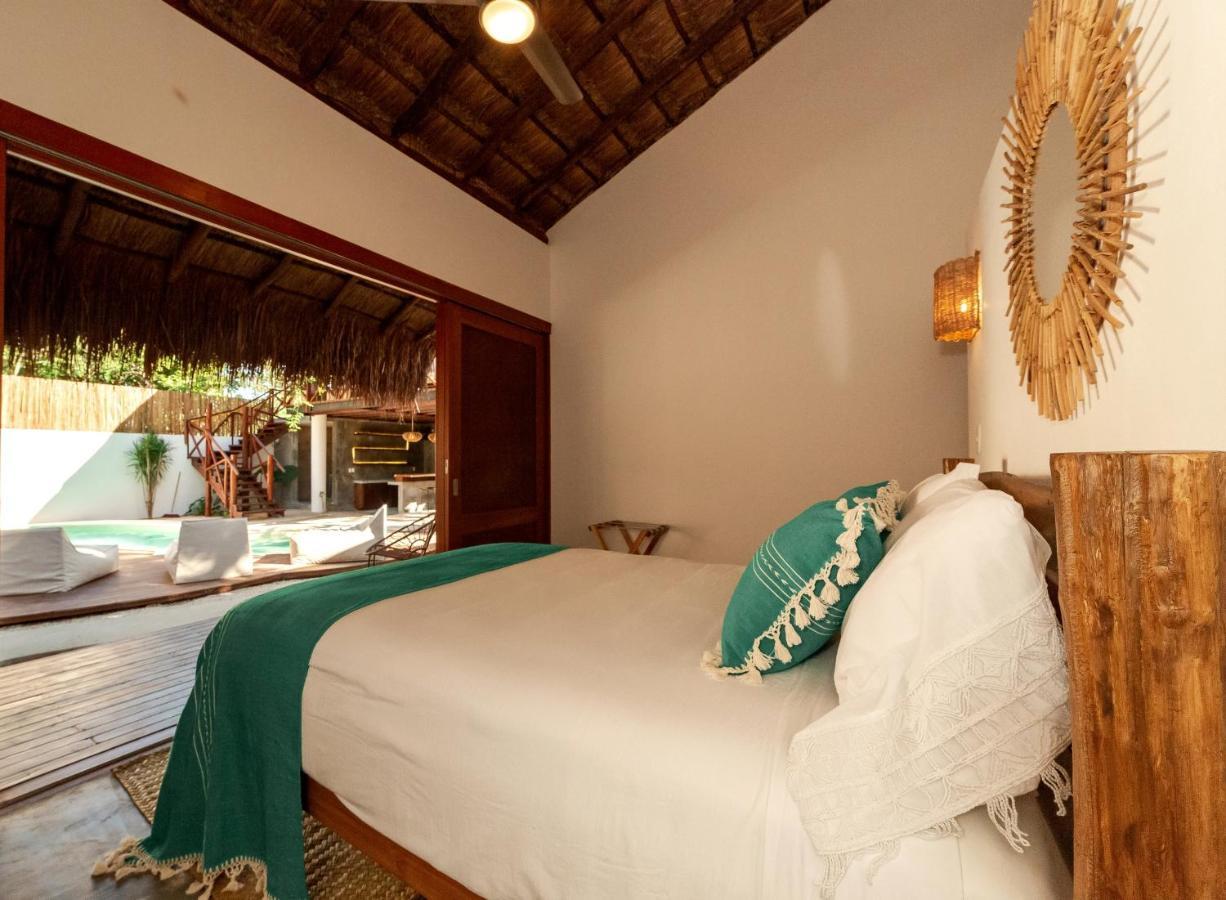 Mimosa Hostel *