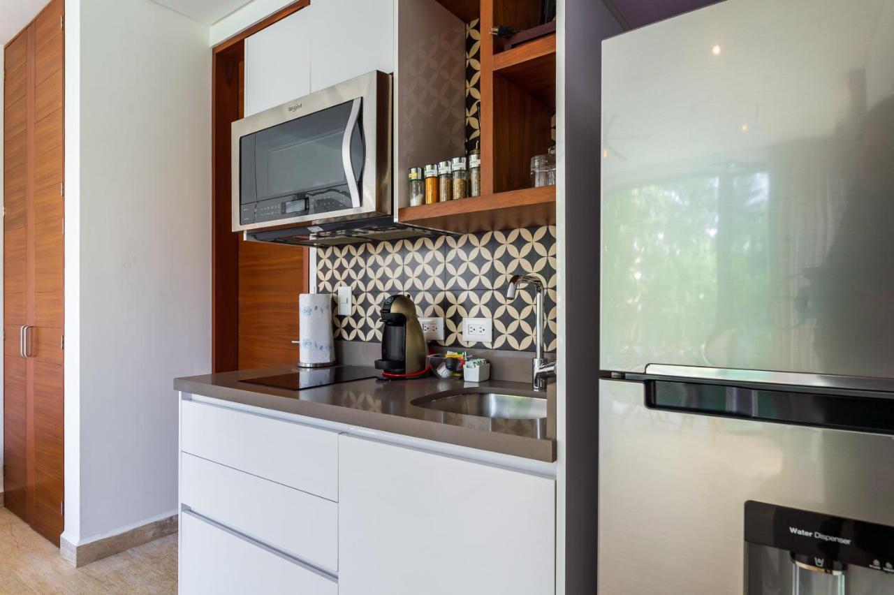 Hotel-style In With Gym And Included Apartment Tulum