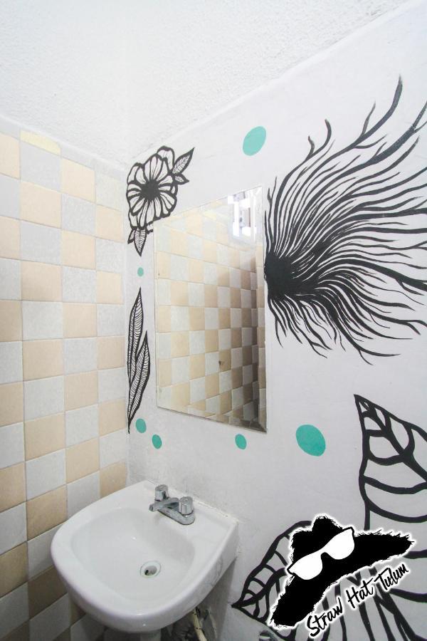 Hostel Straw & Rooftop Bar Tulum