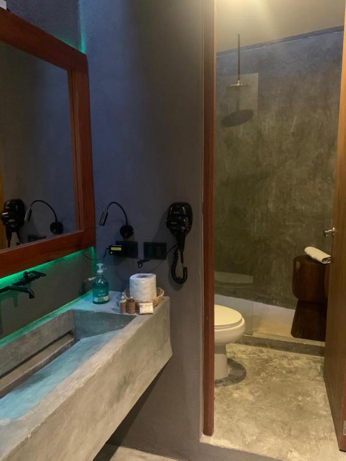 Hotel Ariche & *