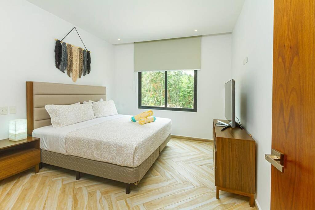 Apartment Perfect Getaway A Yaaxlum 106 *