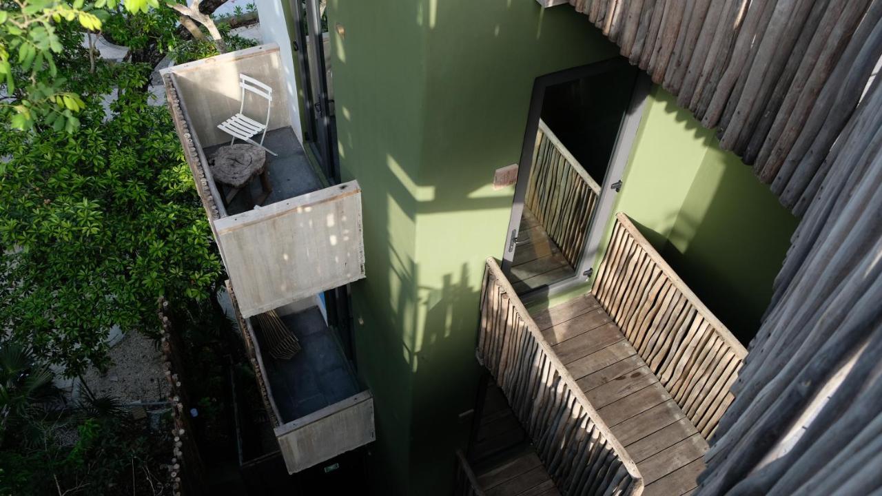 Loba Male Only Bed & Breakfast 4*