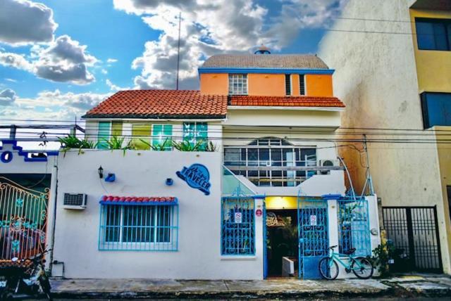 Weary Traveler Hostel